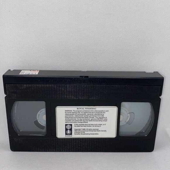 Royal Wedding H.R.H. The Prince Andrew and Miss Sarah Ferguson VHS Video CBC - Picture 7 of 7